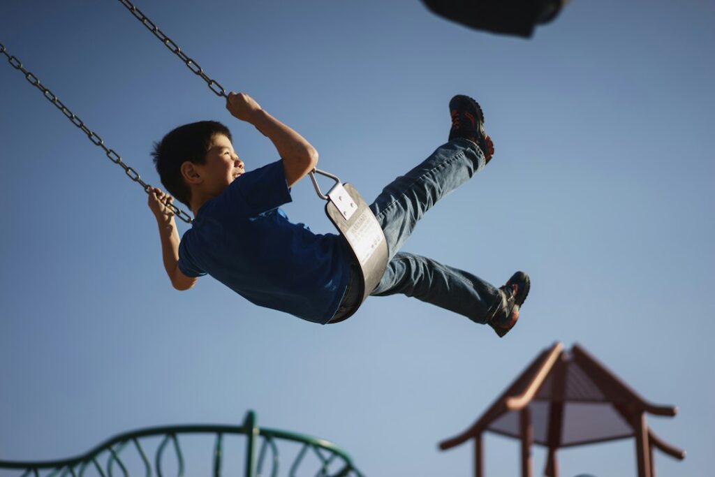 Playground Turf vs Rubber & Mulch: Best School Surface