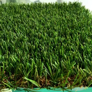 25mm UV-Resistant Green Artificial Grass Turf for Outdoor Balcony and Garden