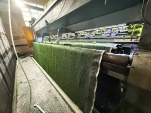 Artificial Grass Carpet and Synthetic Turf for Construction, Gardens, and Landscaping