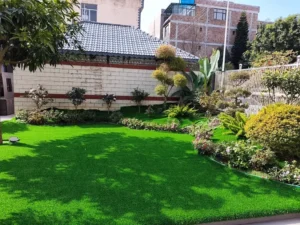 Artificial Grass Realistic UV Resistant Synthetic Turf for Garden Landscape Backyard Decoration
