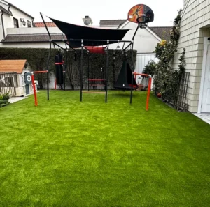 CHINEE Realistic Looking Synthetic Turf for Residential Backyard & Patio Decoration