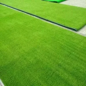 Factory Selling Artificial Grass for Garden Decoration, Outdoor Yards, and Playgrounds