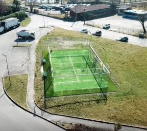 Hot DIP Galvanized Steel Poles Padel Tennis Court 10x20m Artificial Turf Surface Easy Installation