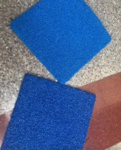 Sapphire Blue and Dark Light Blue Curly-Fiber PE Artificial Turf for Padel Tennis Court
